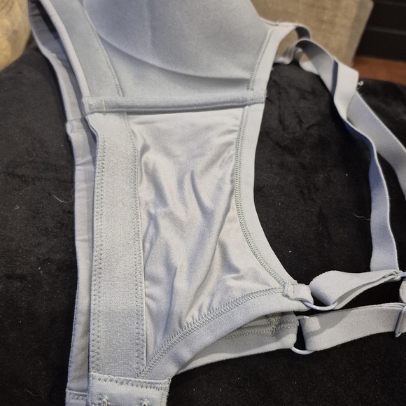 Knix Light Blue Sports Bra One& Onky Scoop Bra Size L - Picture 7 of 16